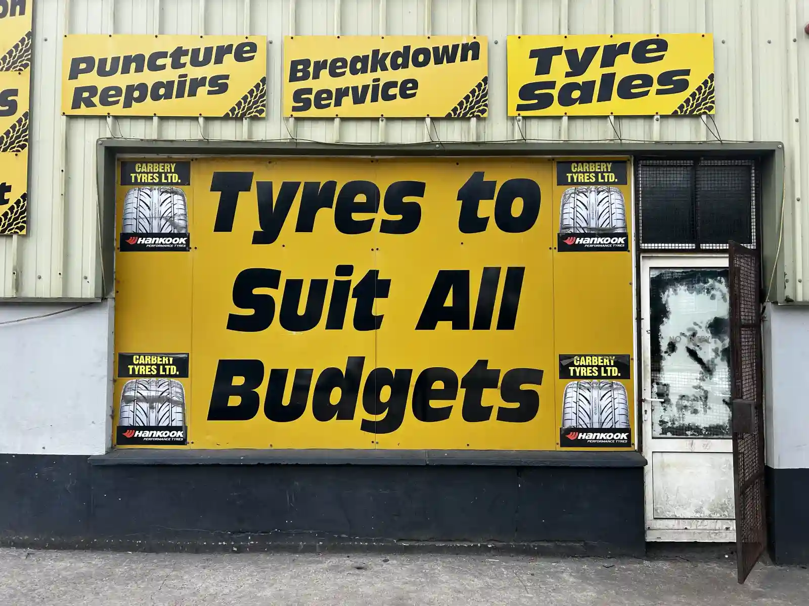 Service signage at Carbery Tyres, Clonakilty